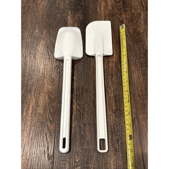 Rubbermaid Commercial 13.5" Scrapers Spatulas White NWOT/NWOP Baking Utensils - Picture 4 of 4